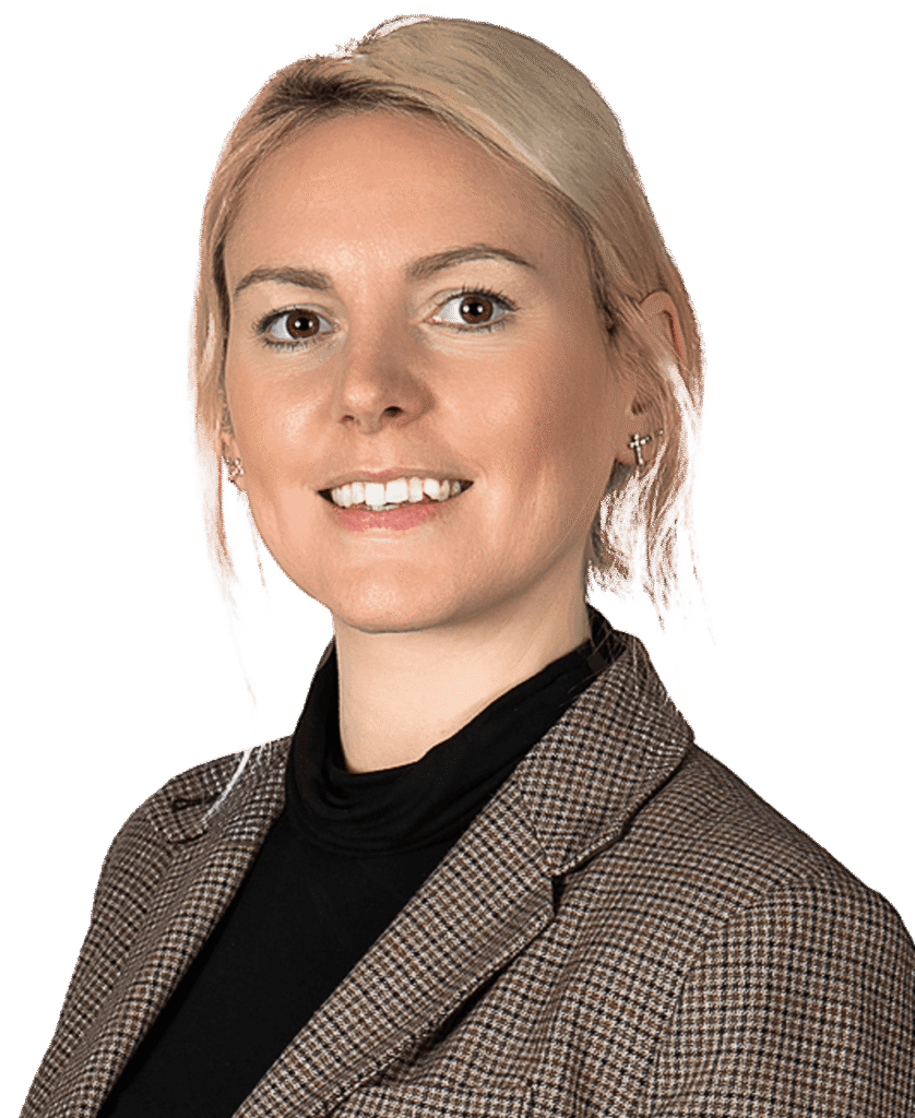 Dr Louise Belfield - Dr Louise Belfield